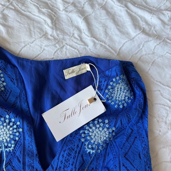 Tulle Blue Mini V-Neck Dandelion Sleeveless Dress with Pockets Lace Material - Picture 13 of 13